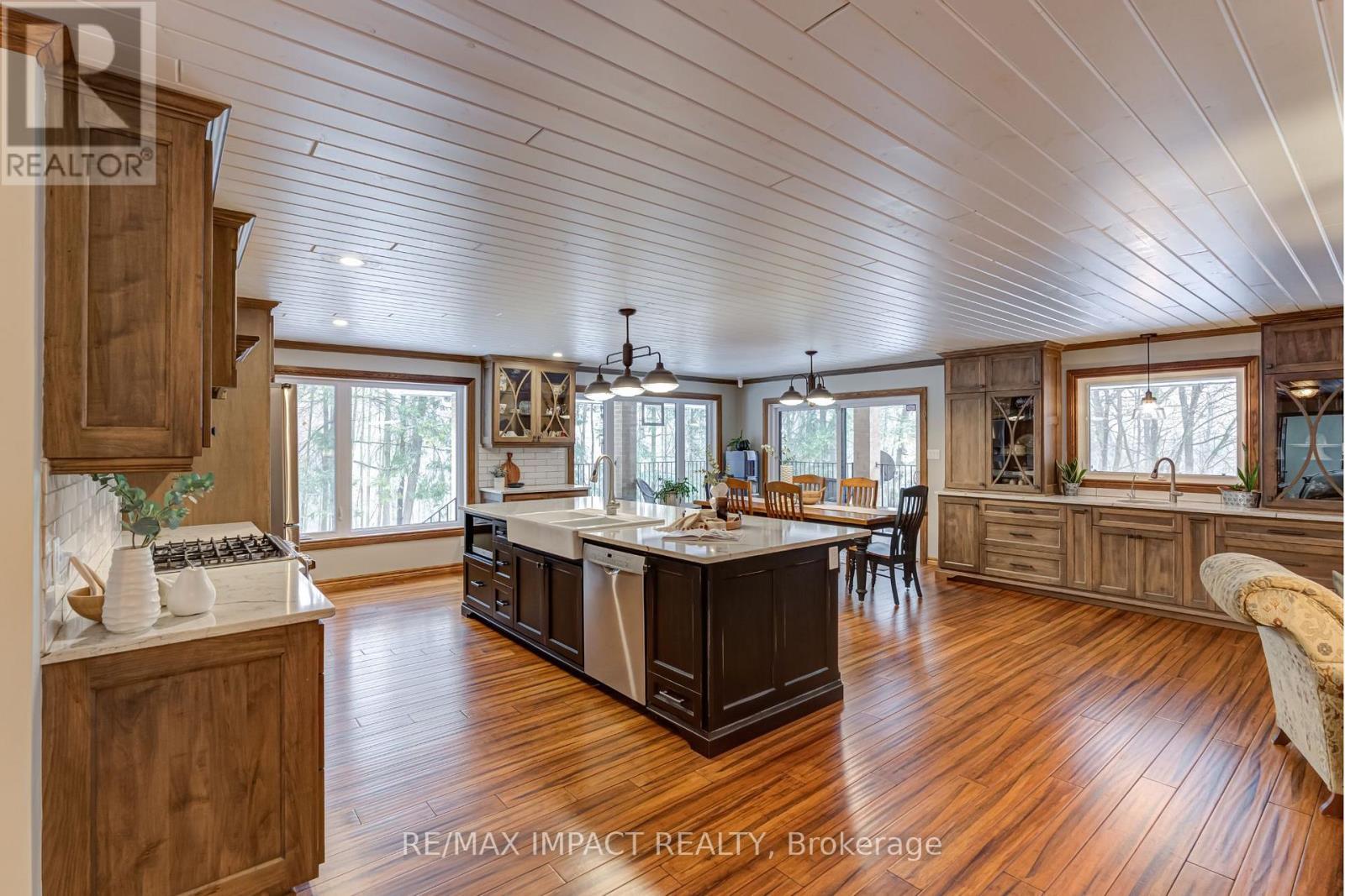 215 Raglan Road W, Oshawa, Ontario  L1H 0N5 - Photo 21 - E12555104