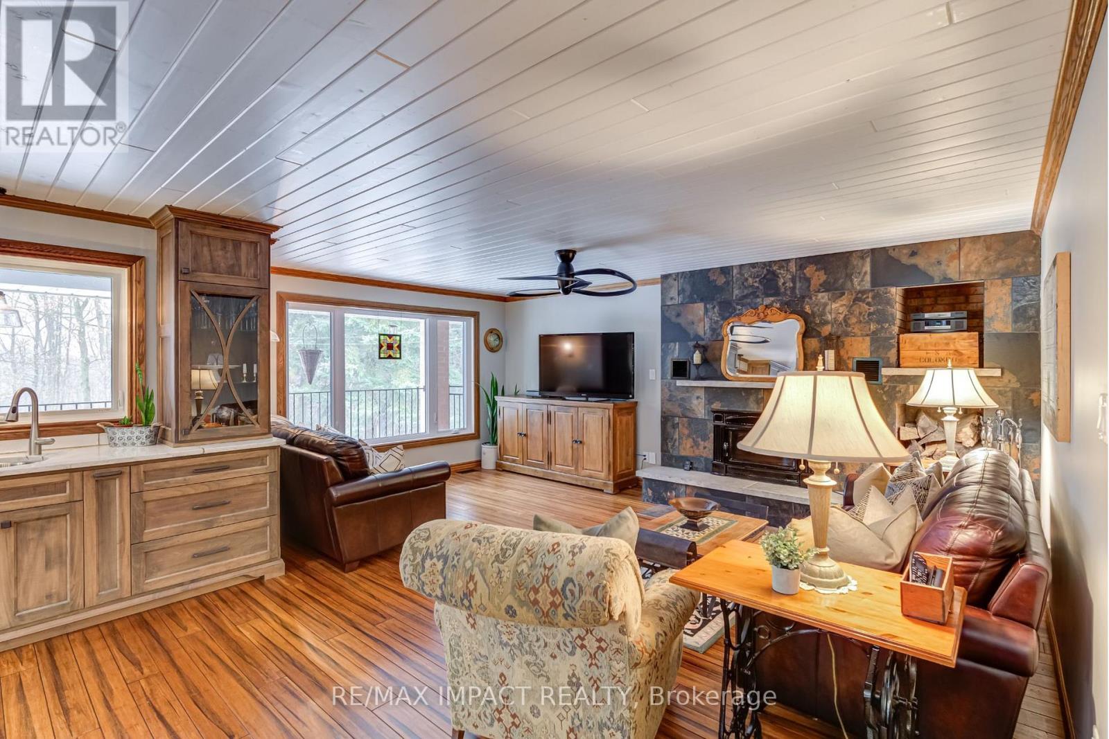 215 Raglan Road W, Oshawa, Ontario  L1H 0N5 - Photo 26 - E12555104