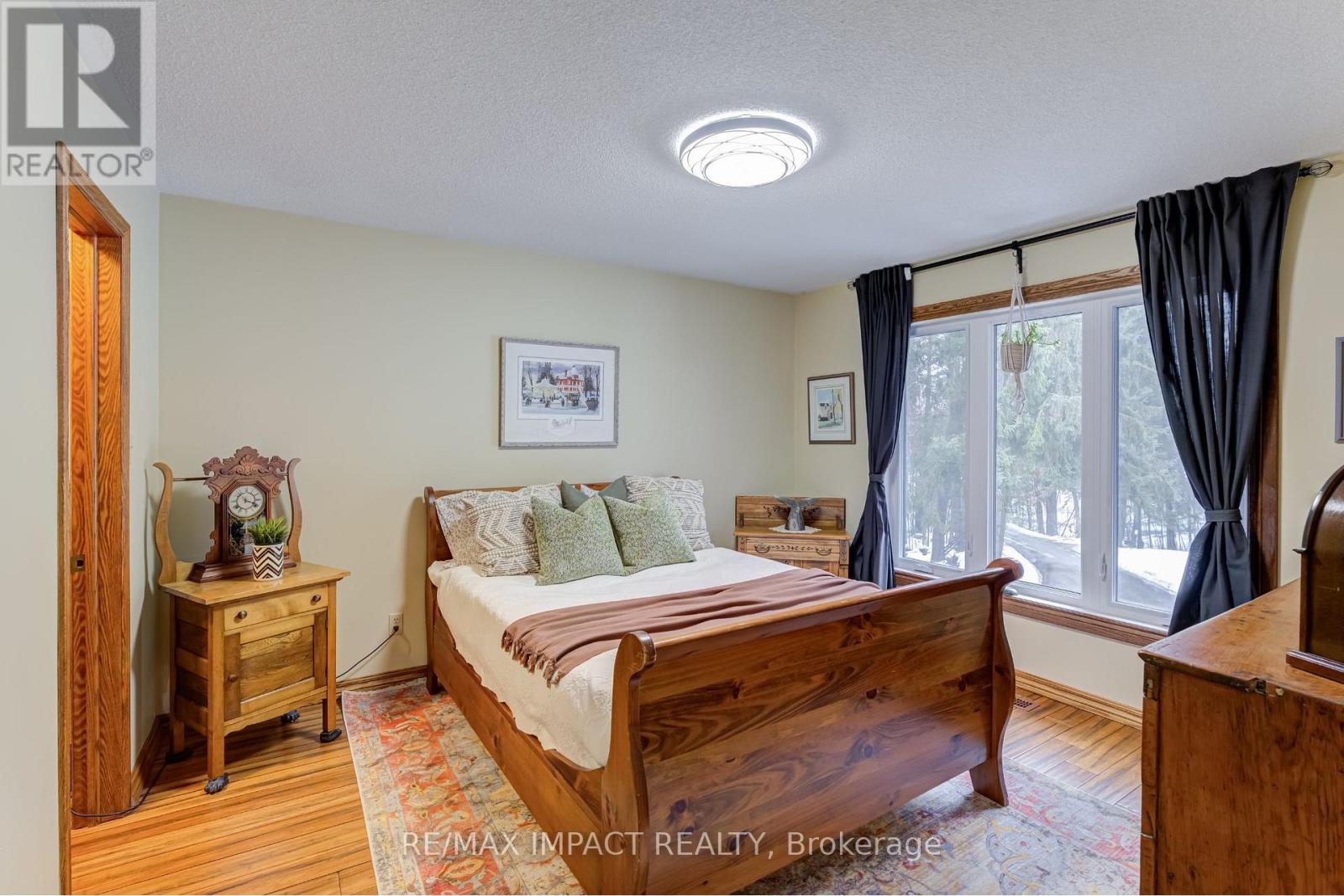 215 Raglan Road W, Oshawa, Ontario  L1H 0N5 - Photo 35 - E12555104