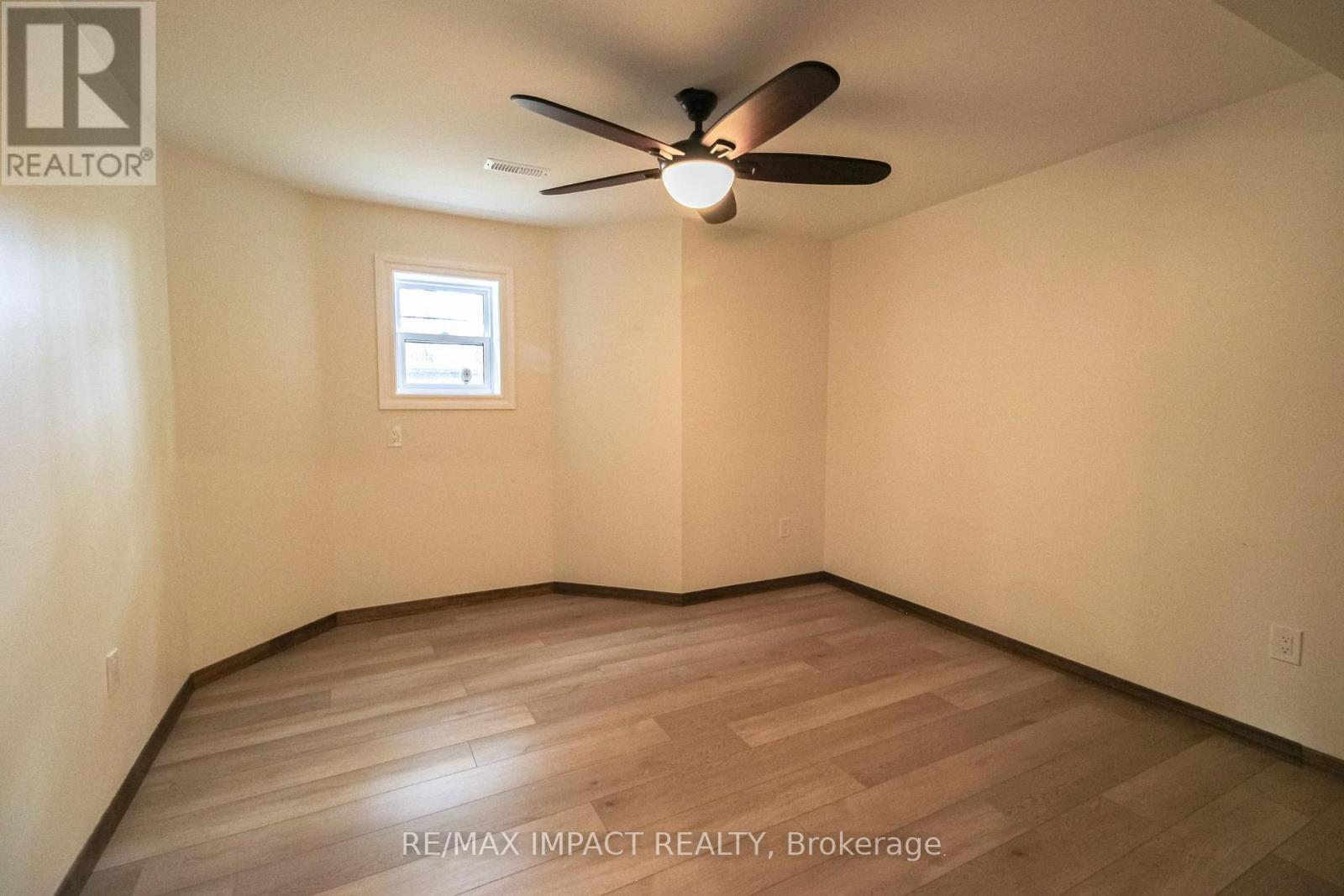 215 Raglan Road W, Oshawa, Ontario  L1H 0N5 - Photo 45 - E12555104