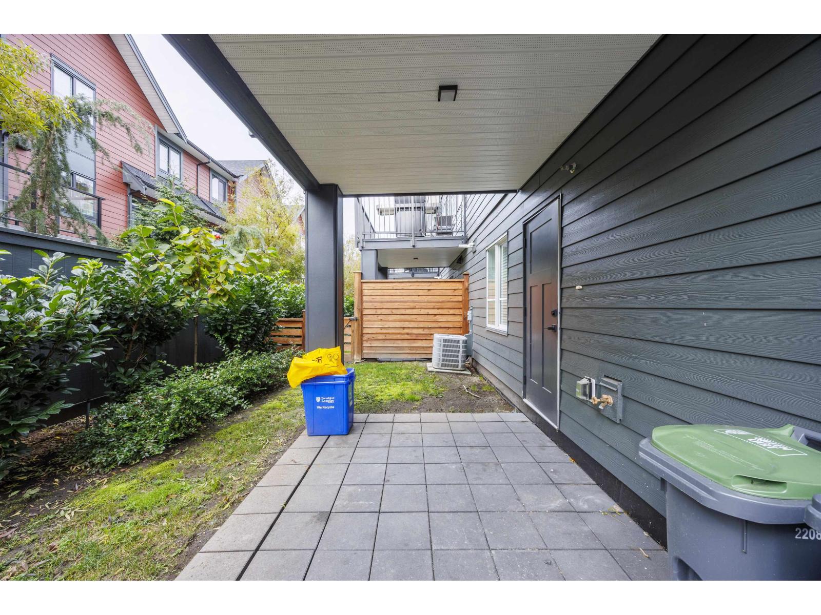 6 19935 75a Avenue, Langley, British Columbia  V2Y 4L5 - Photo 34 - R3066990