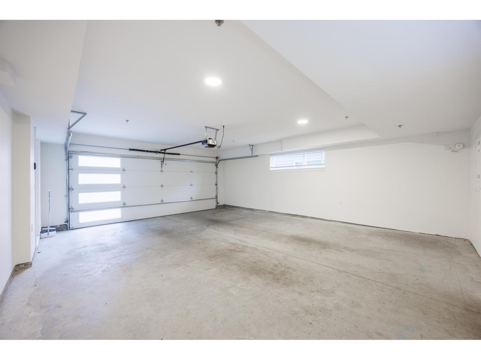 6 19935 75a Avenue, Langley, British Columbia  V2Y 4L5 - Photo 31 - R3066990