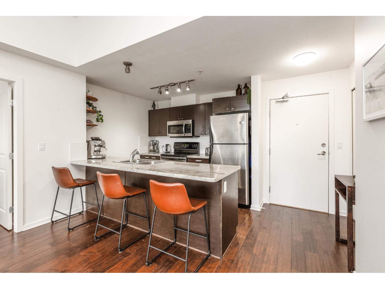 401 18755 68 Avenue, Surrey, British Columbia V4N 0Z9 - Photo 3 - R3067506