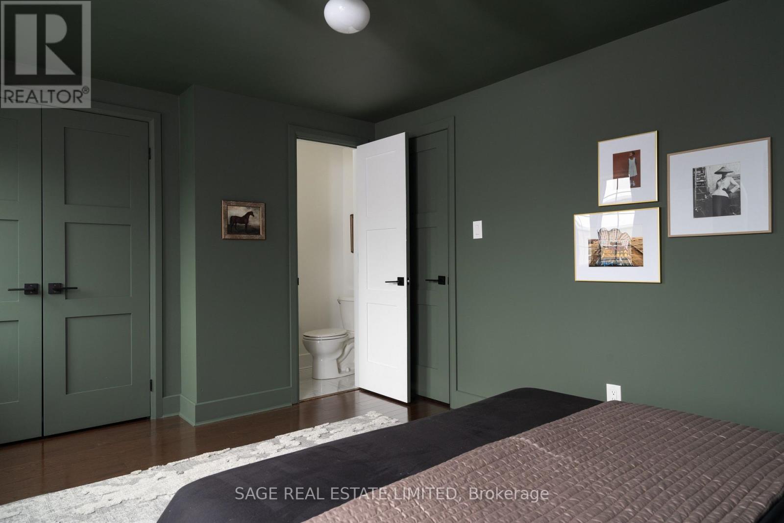 124 Lightbourn Avenue, Toronto, Ontario  M6H 4G6 - Photo 11 - W12554674