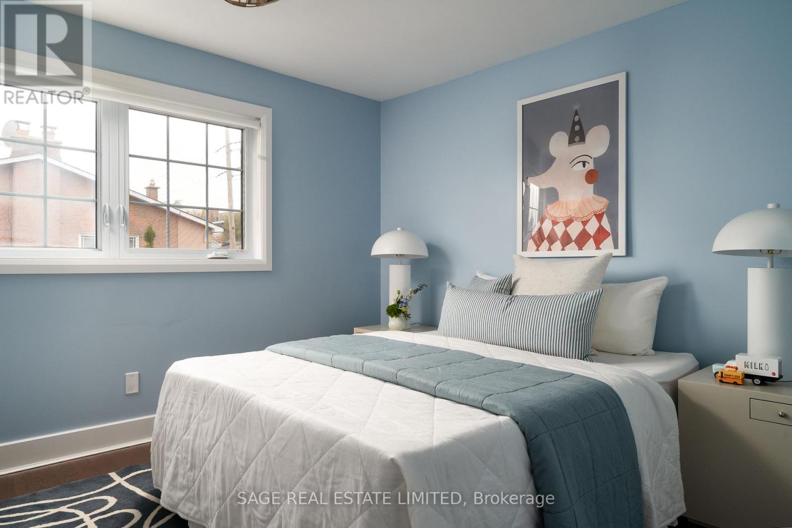 124 Lightbourn Avenue, Toronto, Ontario  M6H 4G6 - Photo 20 - W12554674