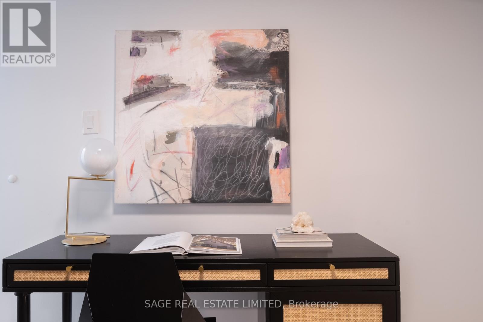 124 Lightbourn Avenue, Toronto, Ontario  M6H 4G6 - Photo 30 - W12554674