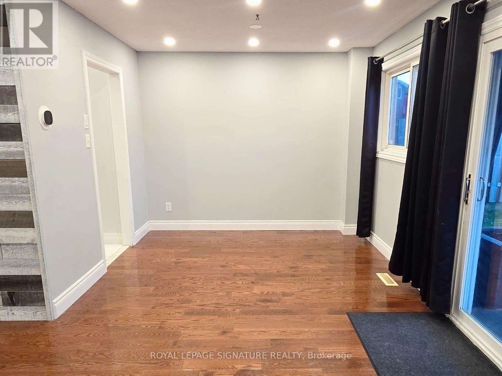 Upper - 76 Crenshaw Court, Brampton, Ontario  L6Z 1W9 - Photo 6 - W12554714