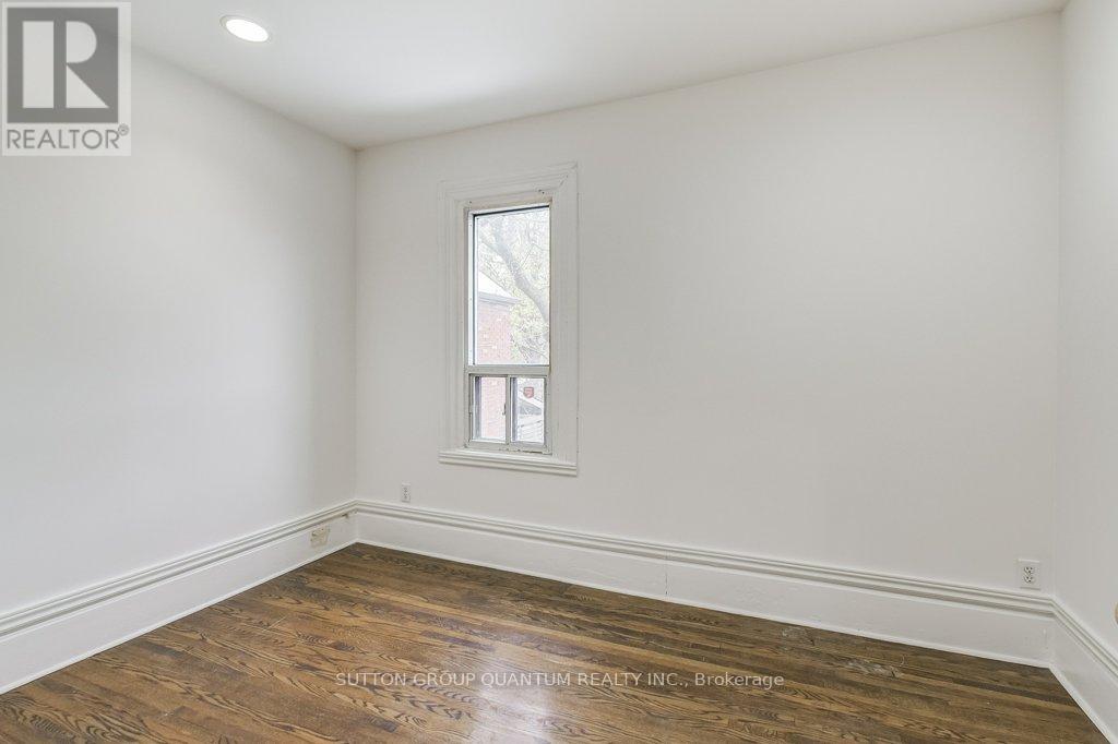 60 Gwynne Avenue, Toronto, Ontario  M6K 2C4 - Photo 29 - W12554732