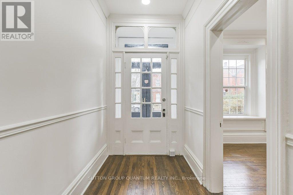 60 Gwynne Avenue, Toronto, Ontario  M6K 2C4 - Photo 3 - W12554732