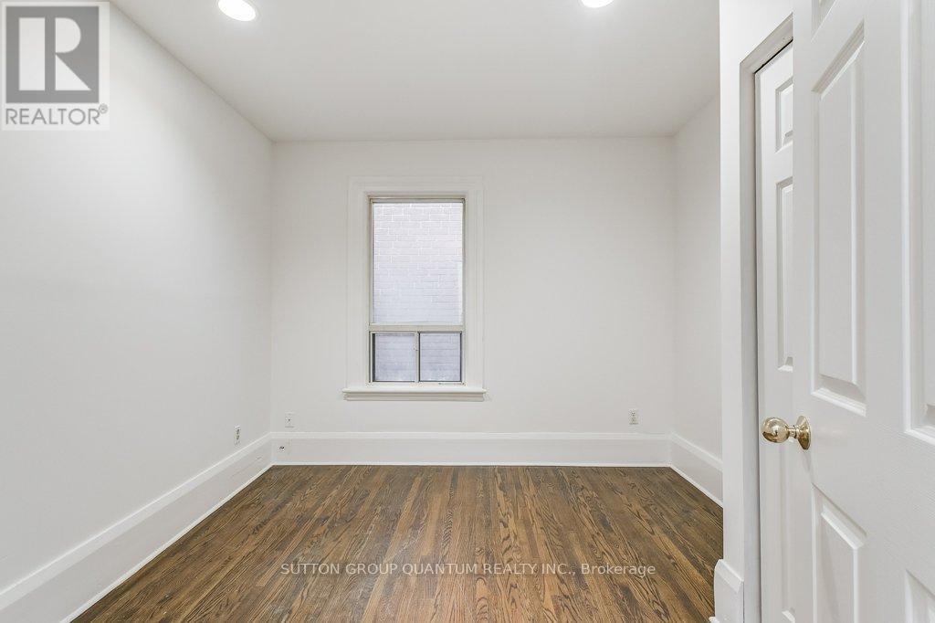 60 Gwynne Avenue, Toronto, Ontario  M6K 2C4 - Photo 31 - W12554732