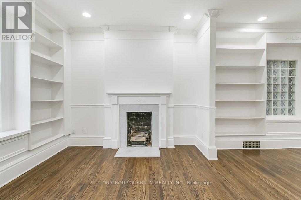 60 Gwynne Avenue, Toronto, Ontario  M6K 2C4 - Photo 6 - W12554732