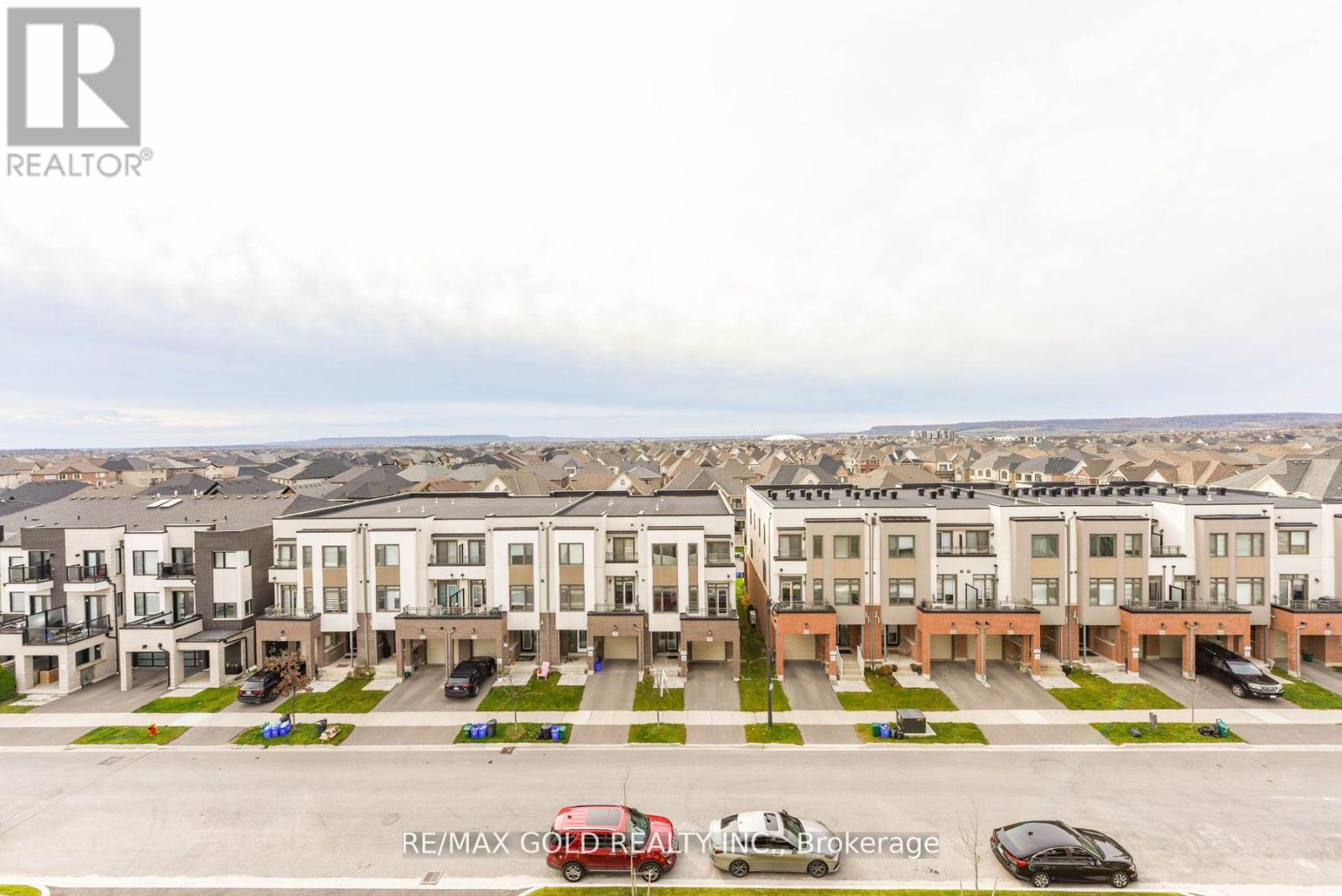 407 - 1440 Clarriage Court, Milton, Ontario  L9E 1B3 - Photo 4 - W12554806