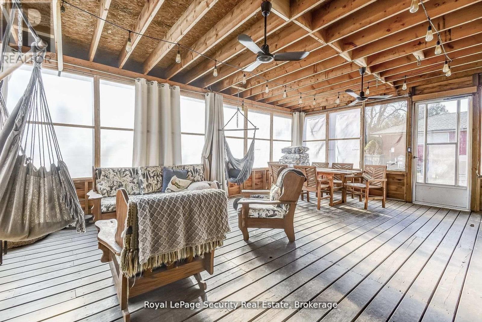 11310 Trafalgar Road, Halton Hills, Ontario  L7G 4S5 - Photo 32 - W12554808