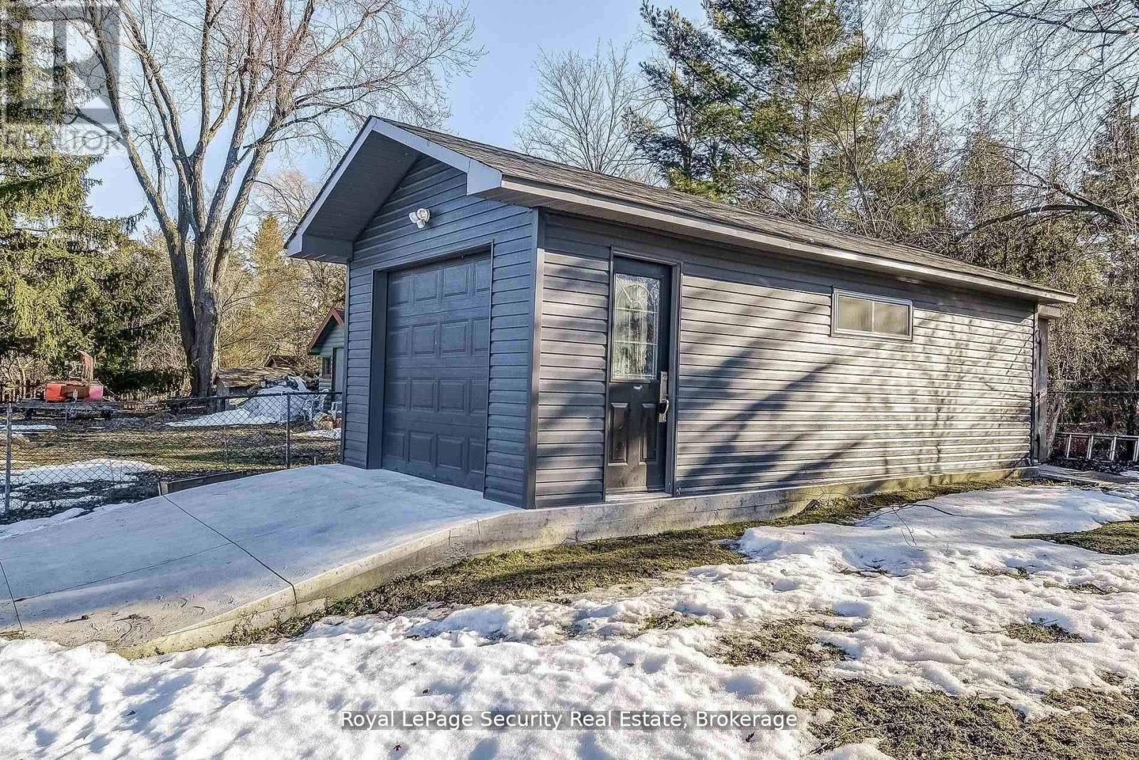 11310 Trafalgar Road, Halton Hills, Ontario  L7G 4S5 - Photo 43 - W12554808