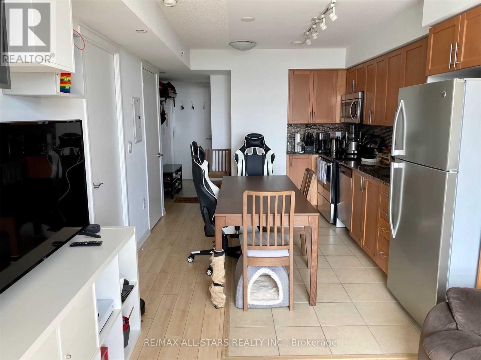 910 - 830 Lawrence Avenue W, Toronto, Ontario  M6A 1C3 - Photo 7 - W12554812