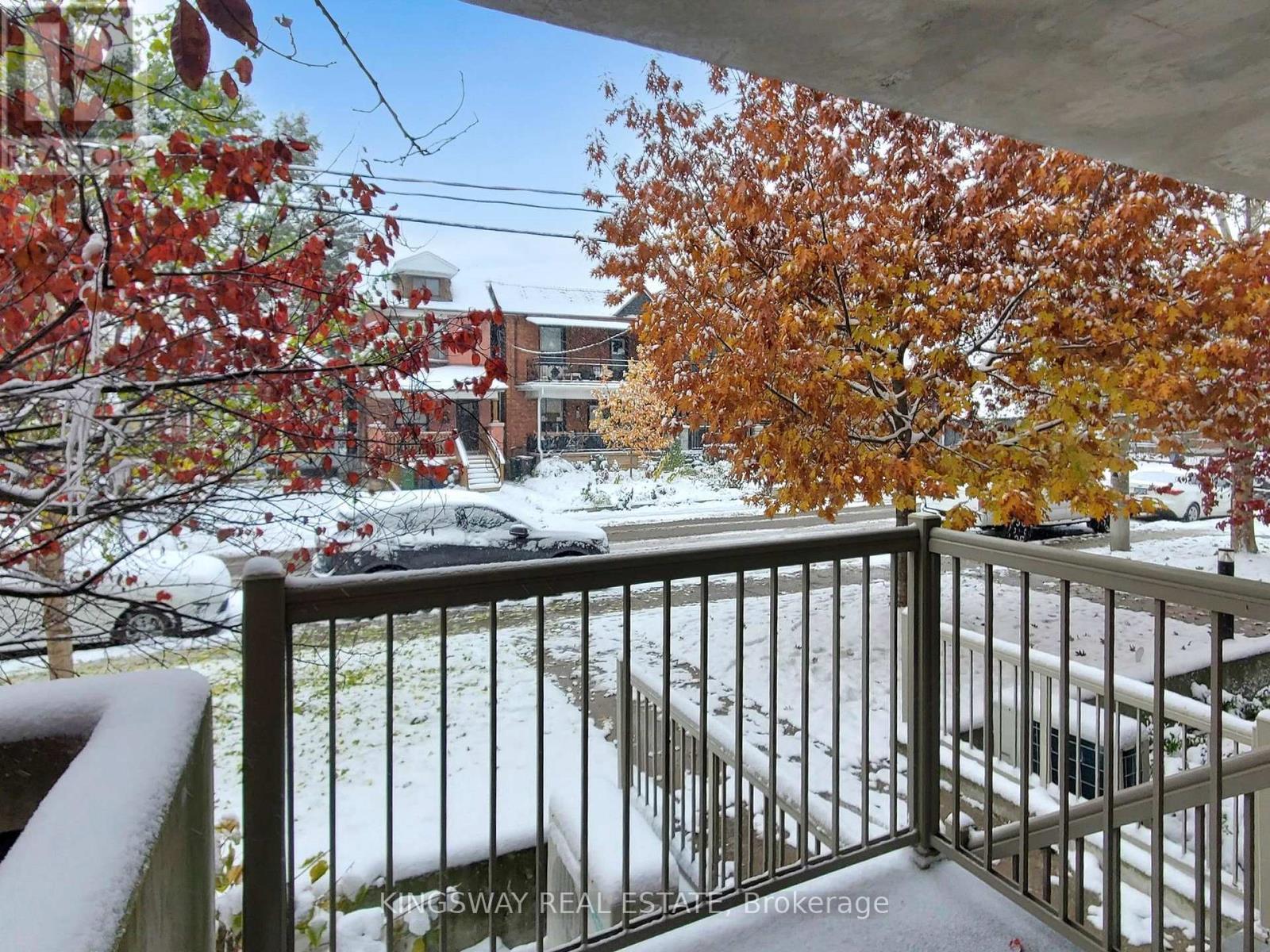 163 - 351 Wallace Avenue, Toronto, Ontario  M6P 3N1 - Photo 21 - W12554878