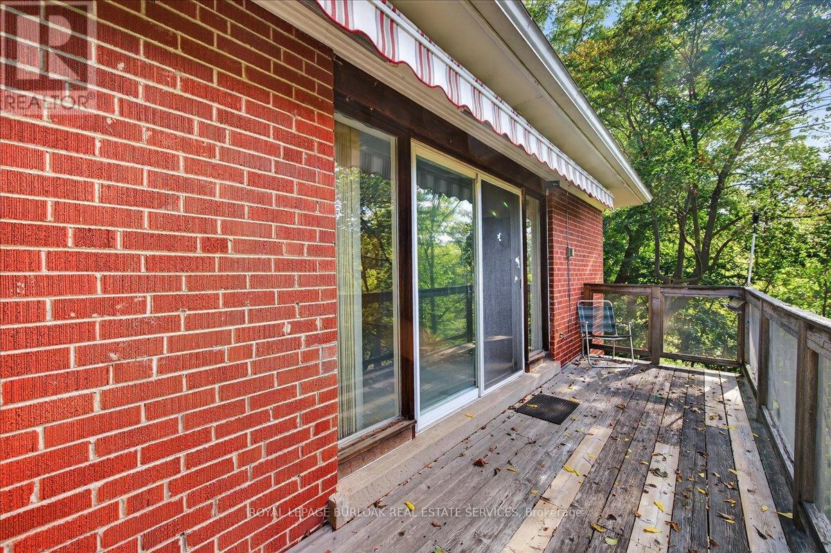 288 Trafalgar Road, Oakville, Ontario  L6J 3H2 - Photo 18 - W12554890