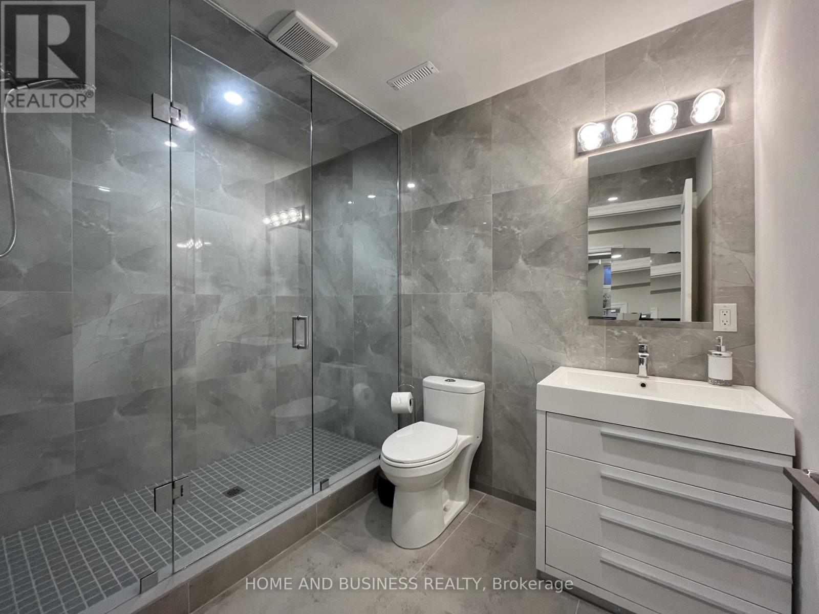 115 Russell Drive, Oakville, Ontario  L6H 1L4 - Photo 46 - W12554920