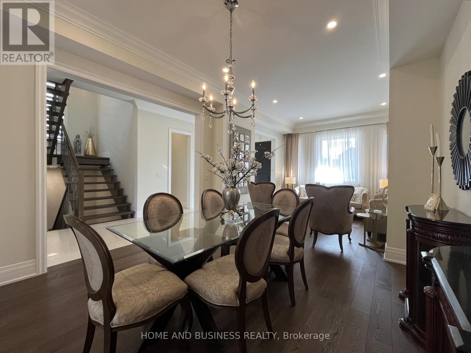 115 Russell Drive, Oakville, Ontario  L6H 1L4 - Photo 49 - W12554920