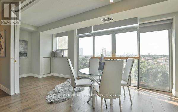 802 - 200 Burnhamthorpe Road, Mississauga, Ontario  L5A 4L4 - Photo 10 - W12554938