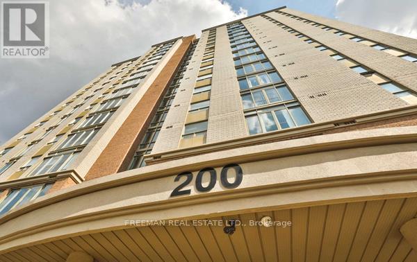 802 - 200 Burnhamthorpe Road, Mississauga, Ontario  L5A 4L4 - Photo 21 - W12554938