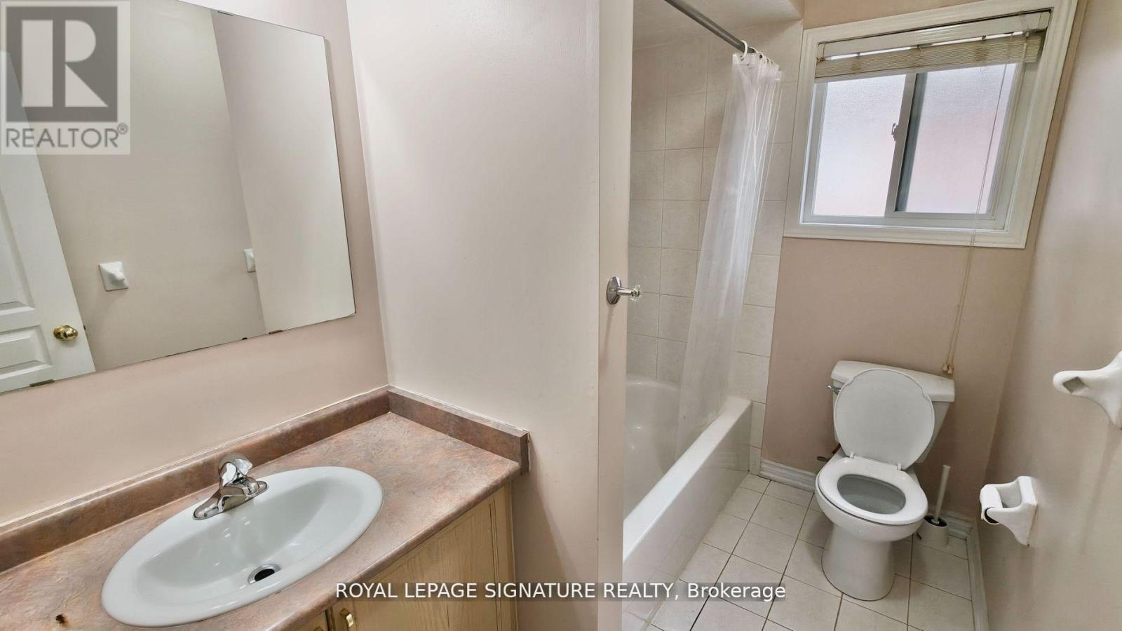 5967 Manzanillo Crescent, Mississauga, Ontario  L5M 6Y3 - Photo 12 - W12554972