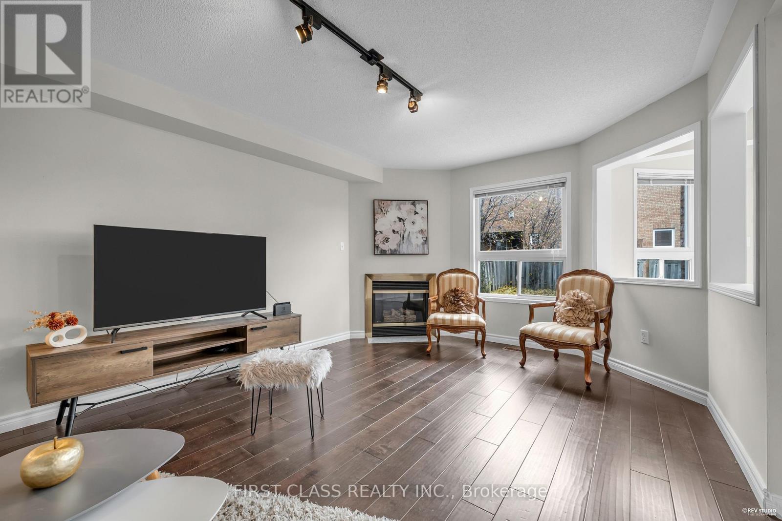 2893 Peacock Drive, Mississauga, Ontario  L5M 5S2 - Photo 20 - W12554974