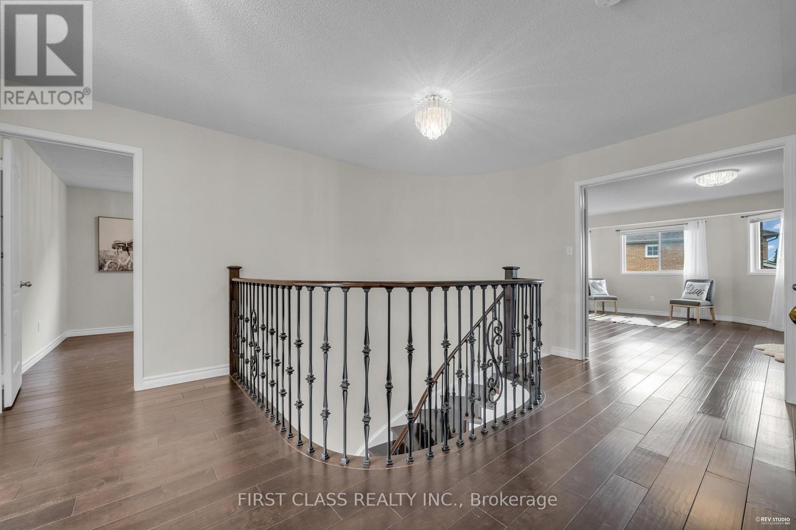 2893 Peacock Drive, Mississauga, Ontario  L5M 5S2 - Photo 24 - W12554974