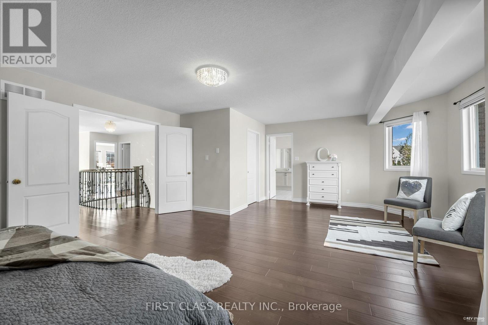 2893 Peacock Drive, Mississauga, Ontario  L5M 5S2 - Photo 29 - W12554974