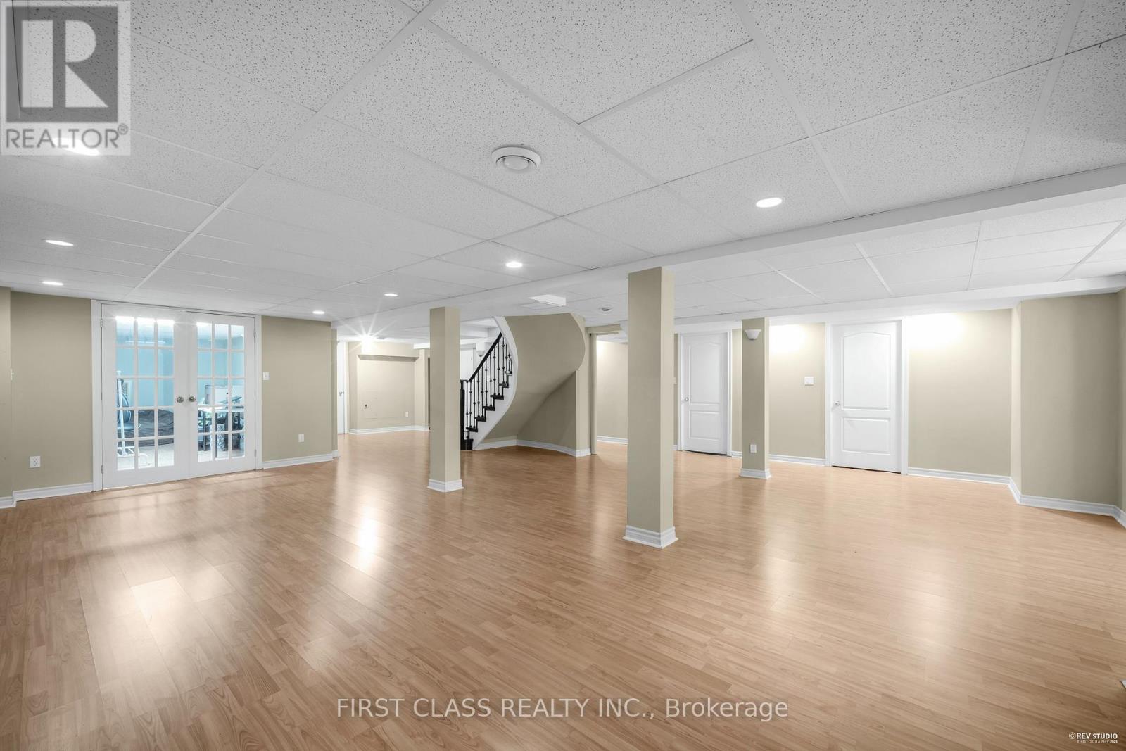 2893 Peacock Drive, Mississauga, Ontario  L5M 5S2 - Photo 44 - W12554974