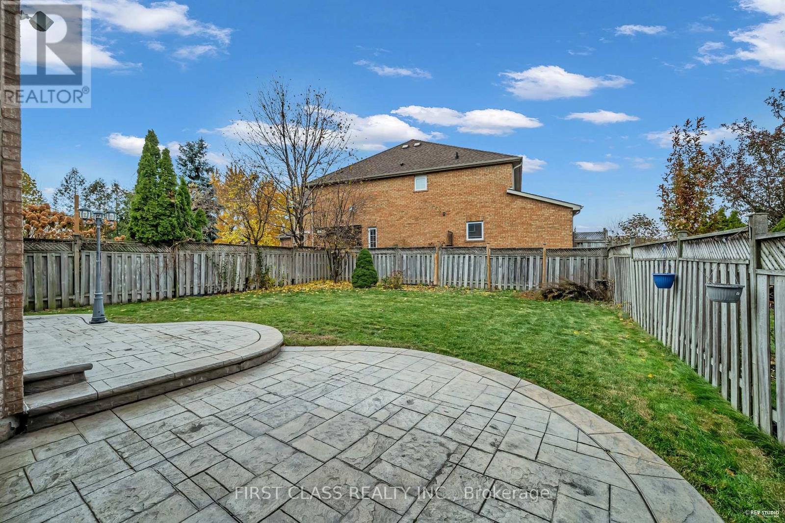 2893 Peacock Drive, Mississauga, Ontario  L5M 5S2 - Photo 48 - W12554974