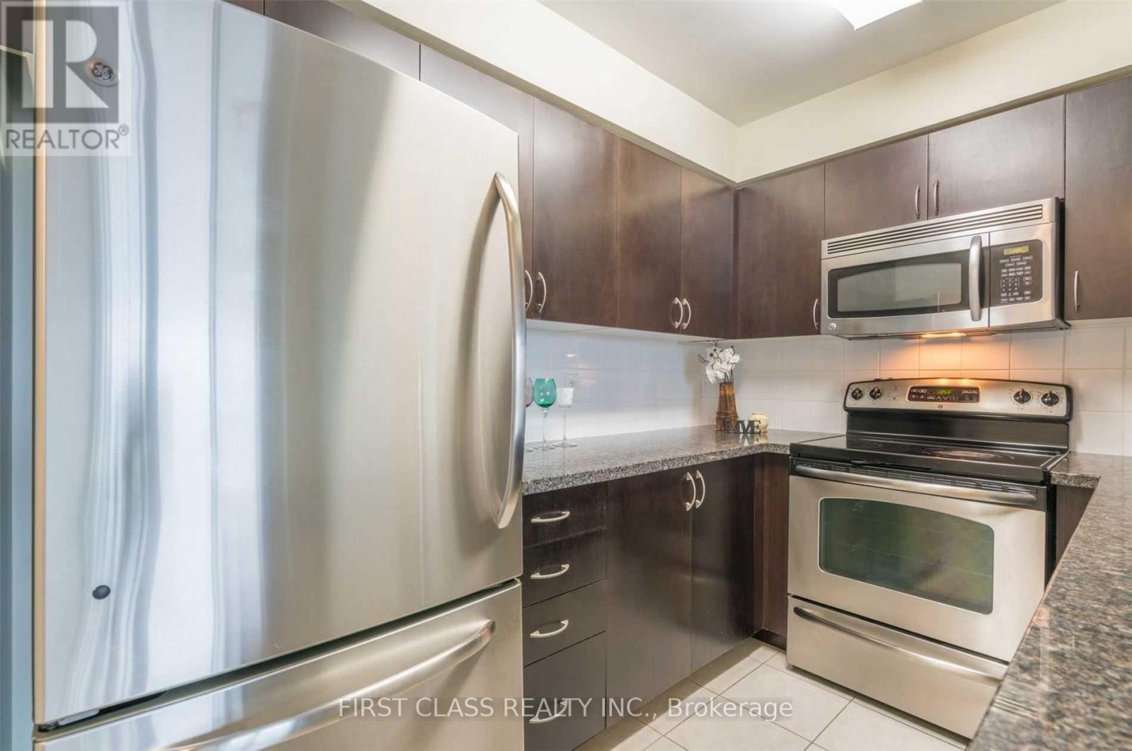 1101 - 4850 Glen Erin Drive, Mississauga, Ontario  L5M 7S1 - Photo 8 - W12554980