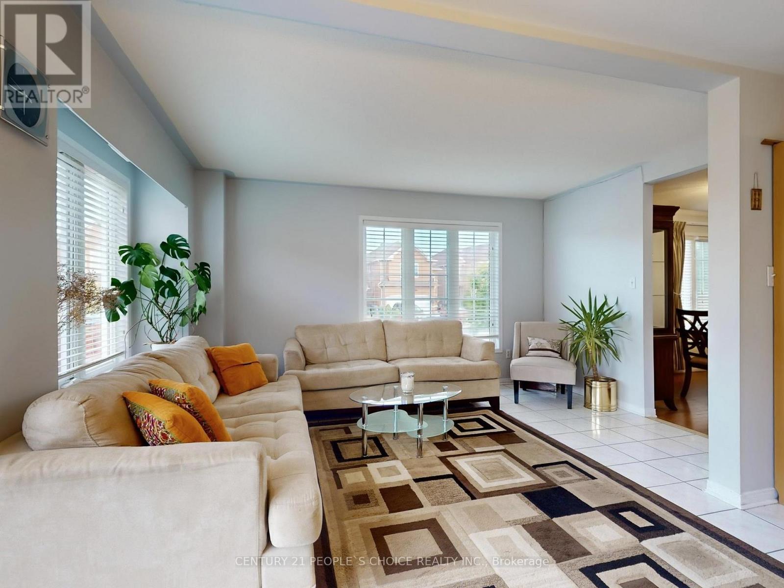 5998 Gant Crescent, Mississauga, Ontario  L5V 2T6 - Photo 12 - W12554984