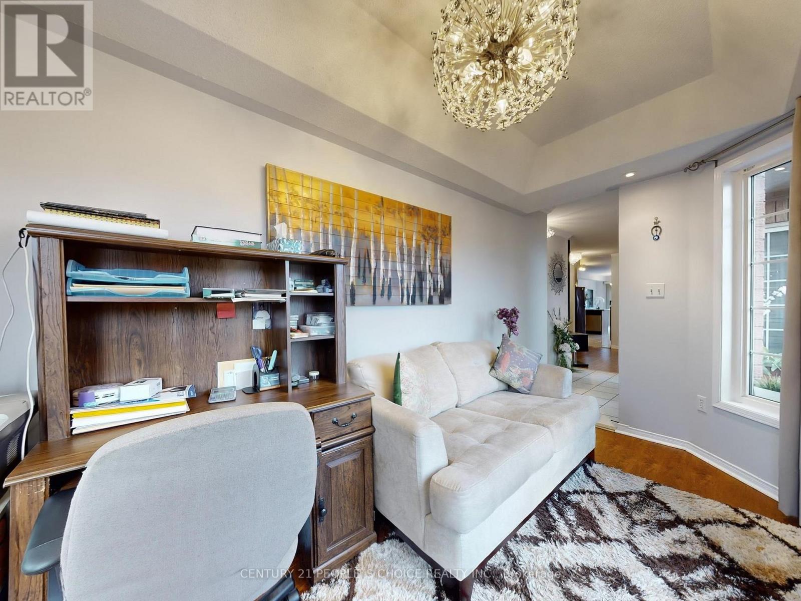 5998 Gant Crescent, Mississauga, Ontario  L5V 2T6 - Photo 17 - W12554984