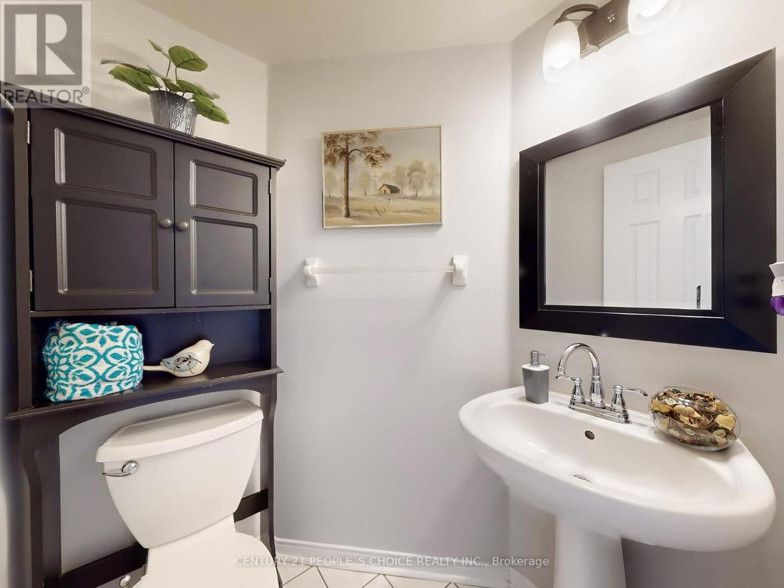 5998 Gant Crescent, Mississauga, Ontario  L5V 2T6 - Photo 18 - W12554984