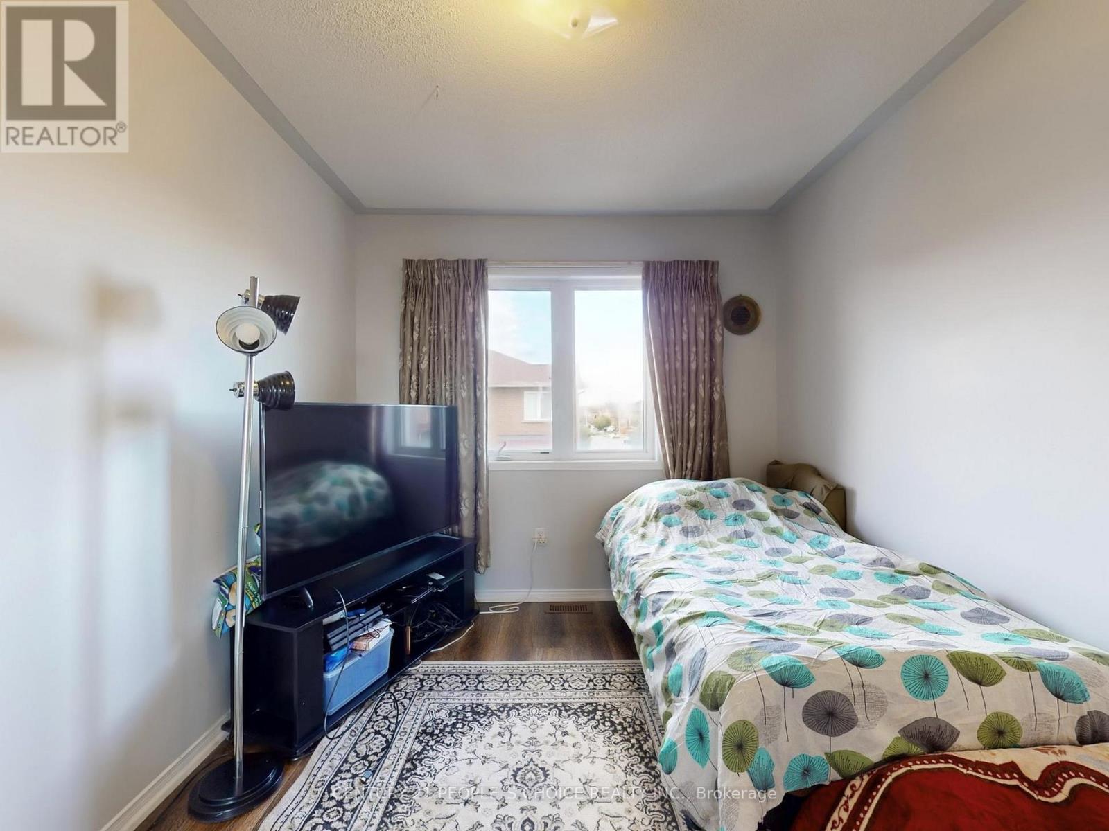 5998 Gant Crescent, Mississauga, Ontario  L5V 2T6 - Photo 27 - W12554984