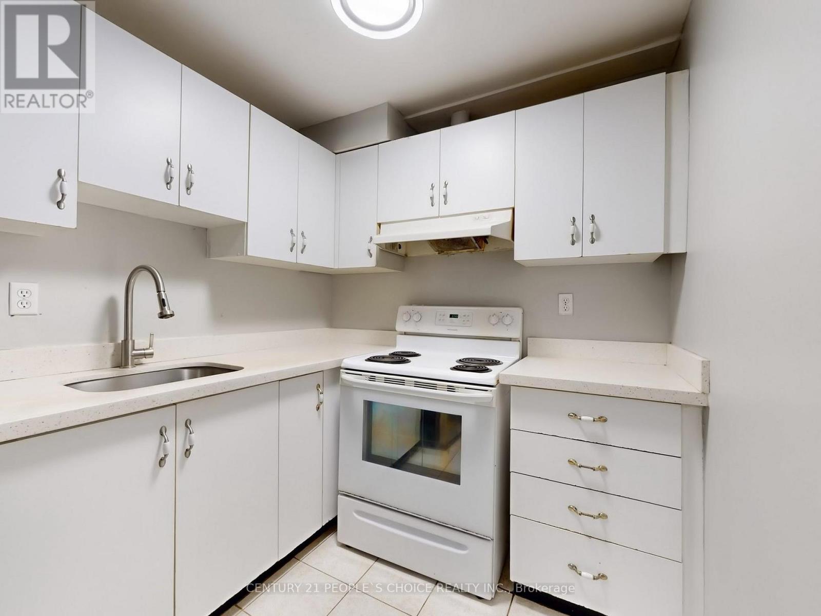 5998 Gant Crescent, Mississauga, Ontario  L5V 2T6 - Photo 34 - W12554984