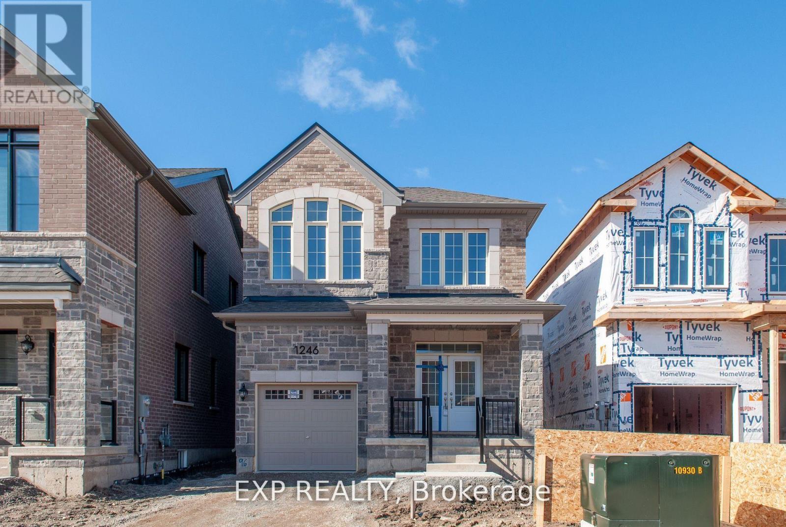 1246 MUSKOKA HEIGHTS, Milton, Ontario