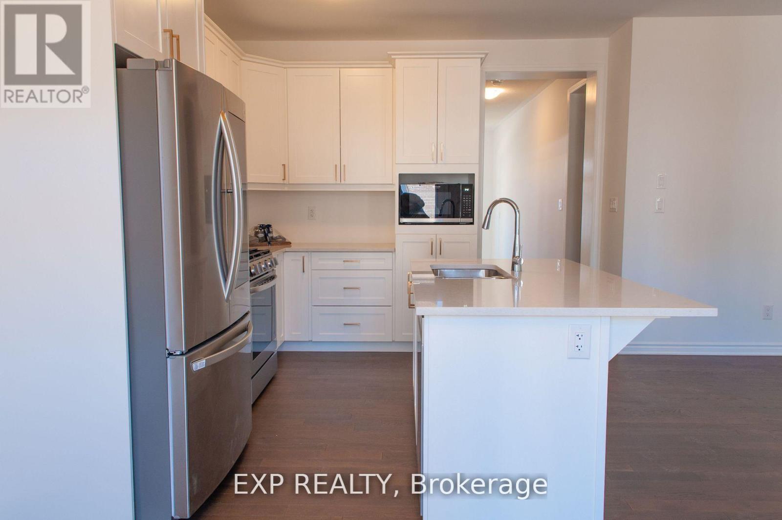 1246 Muskoka Heights, Milton, Ontario  L9E 1Y6 - Photo 6 - W12554992