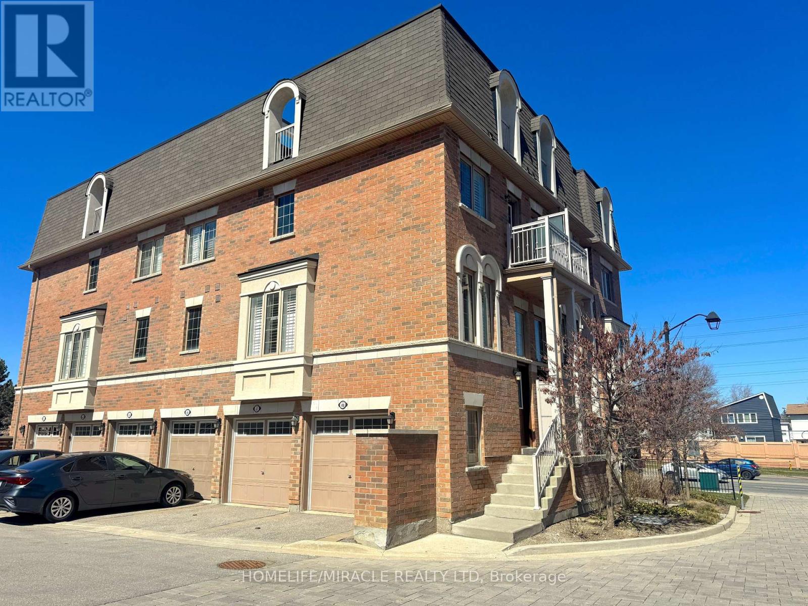 48 - 180 HOWDEN BOULEVARD, Brampton, Ontario