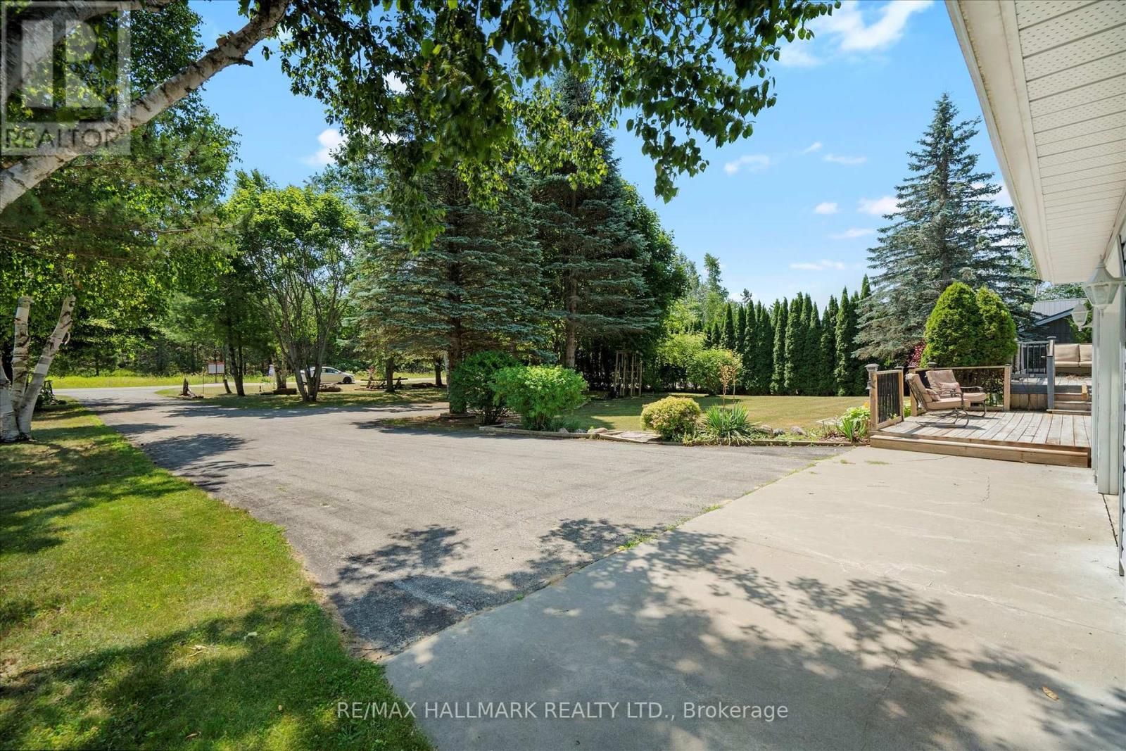 6 Evans Drive, Kawartha Lakes, Ontario  K0M 1N0 - Photo 6 - X12359344