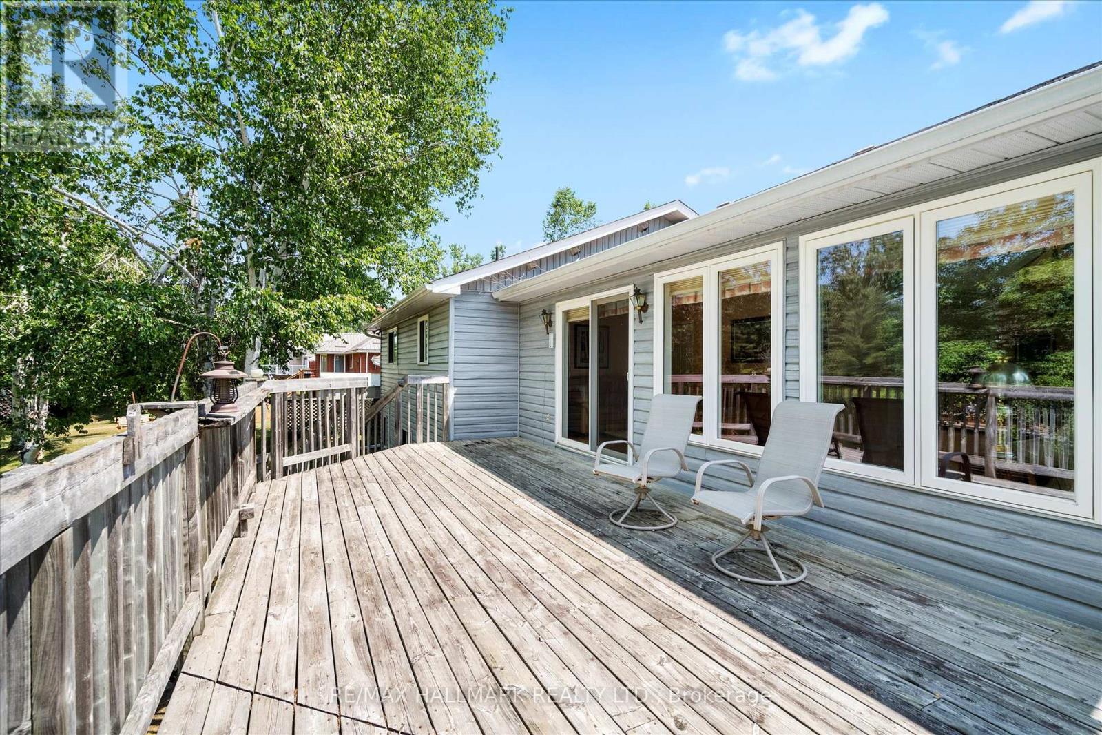 6 Evans Drive, Kawartha Lakes, Ontario  K0M 1N0 - Photo 40 - X12359344