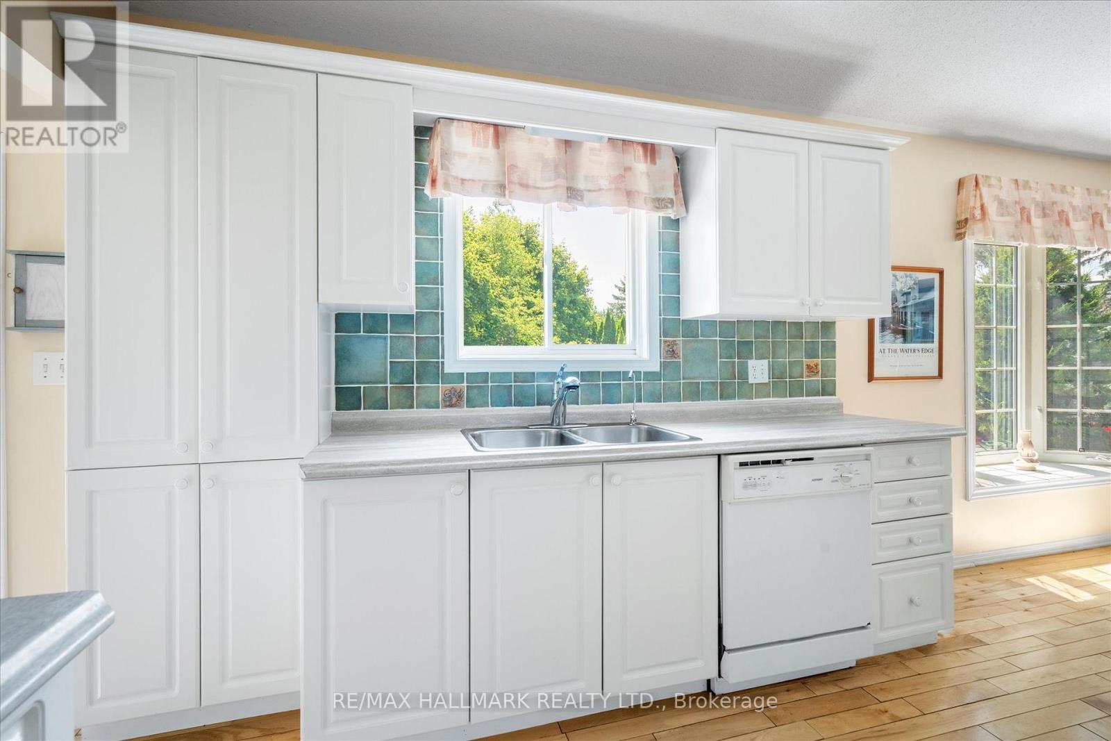 6 Evans Drive, Kawartha Lakes, Ontario  K0M 1N0 - Photo 17 - X12359344