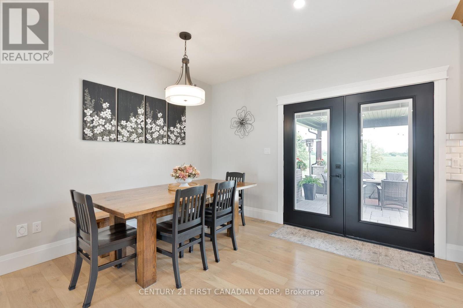 8848 Walker Road, Malahide, Ontario  N5H 2R1 - Photo 14 - X12555054