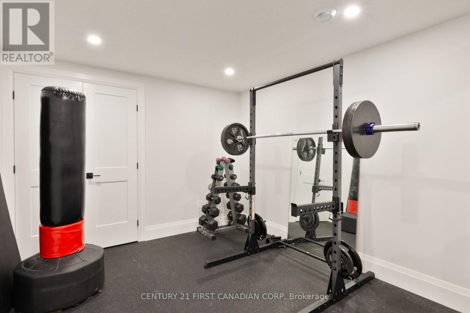 8848 Walker Road, Malahide, Ontario  N5H 2R1 - Photo 33 - X12555054