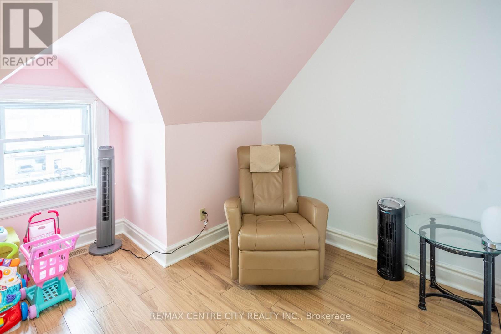 69 Watert Street S, St. Marys, Ontario  N4X 1A3 - Photo 16 - X12555116