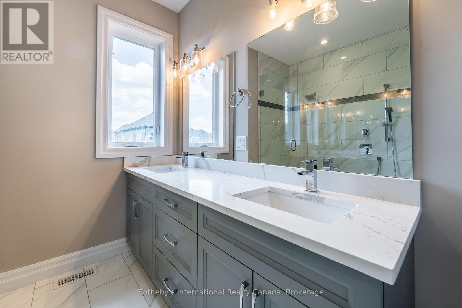 81 Cedar Street, Brant, Ontario  N3L 4G1 - Photo 8 - X12555026