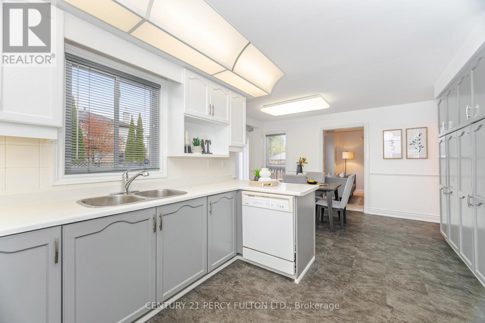 746 Beatty Crescent, Cobourg, Ontario  K9A 5K7 - Photo 13 - X12554684