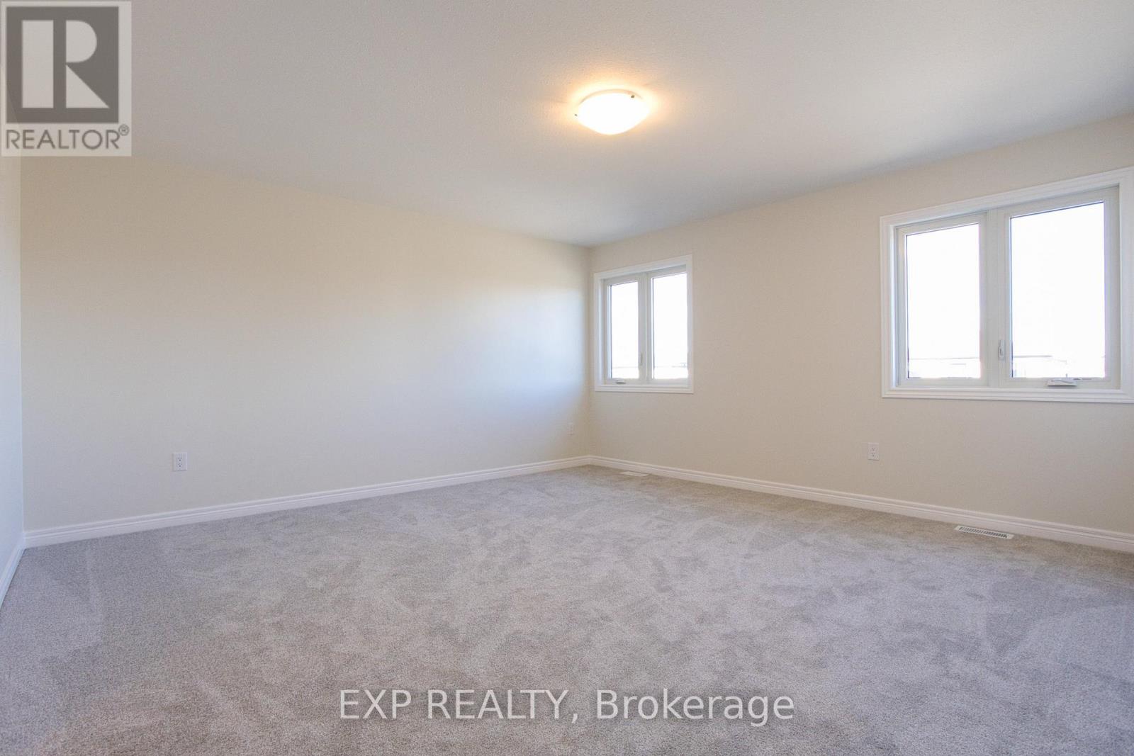 Upper - 20 Elvira Way, Thorold, Ontario  L2V 0M7 - Photo 24 - X12554856