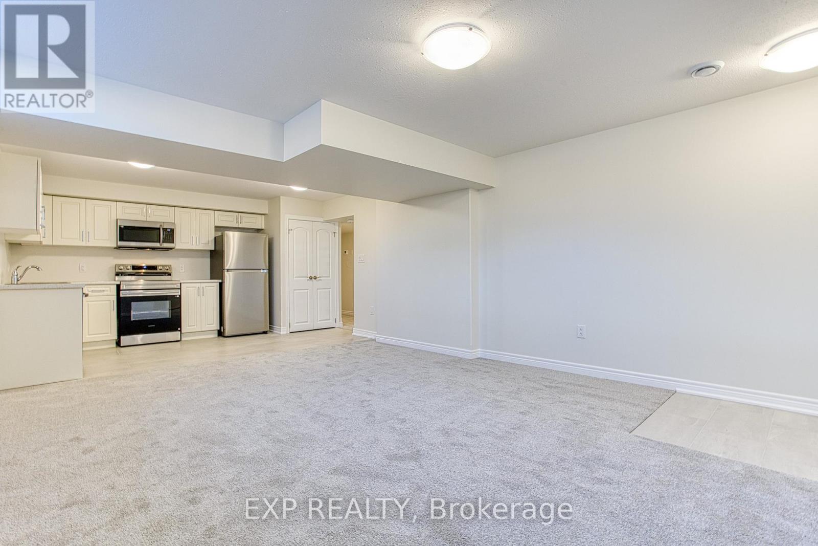 Lower - 20 Elvira Way, Thorold, Ontario  L2V 0M7 - Photo 13 - X12554898